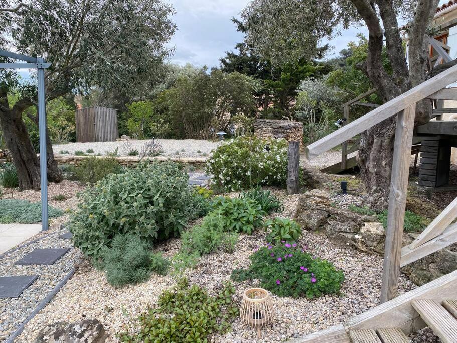 Neuve Romantique Montbrun-des-Corbieres Экстерьер фото